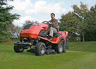 Countax f�ny�r� traktor jobb
